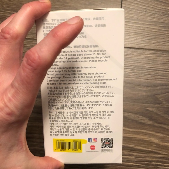 Loyalty Labubu - Big into Energy series - Picture 4 of 4